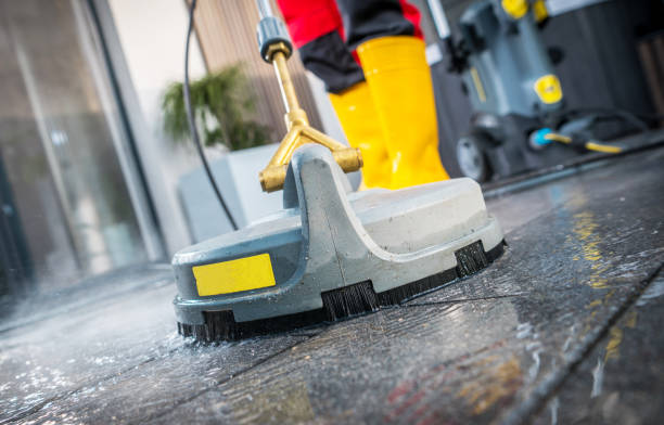 Best Commercial Building Pressure Washing  in Eagle Point, OR